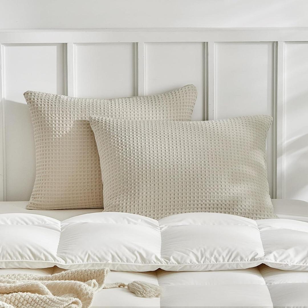 WARMDERN Waffle Weave Pillowcases Queen Size 2 Pack Pillow Cases Soft Microfiber Pillow Case Covers Set of 2 Boho Woven Textured Pillowcase with Envelope Closure(Khaki, Queen, 20x30 Inches)