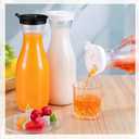 Gejoy 6 Pcs Plastic Water Carafe with Lids 32 oz Clear Juice Pitchers for Mimosa Bar Drinks Milk Iced Tea Beverage Containers for Home Restaurant School Fridge, Not Dishwasher Safe (Black Cap)