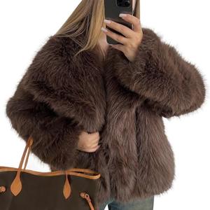 Flygo Women's Faux Fur Coat Fluffy Faux Fur Jacket Long Sleeve Lapel Furry Winter Jackets Shaggy Parka Short Coat, S