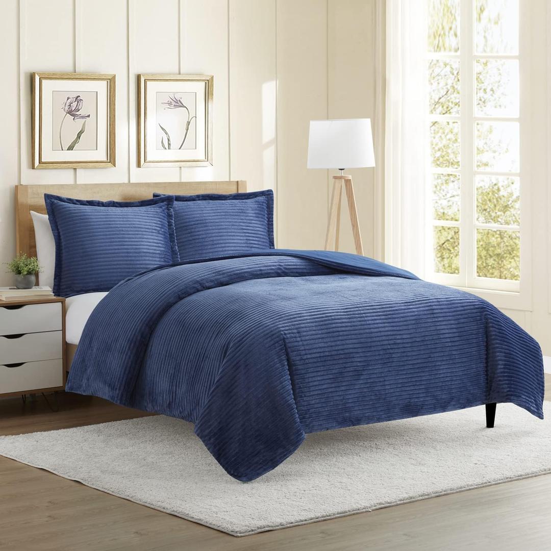 Hearth & Harbor Premium Flannel Duvet Cover Set - 3 PC Reversible King Comforter Cover Set with Microfiber Back - 1 Velvet Duvet Cover King & 2 Pillow Shams 104 x 90 inches - Navy Blue