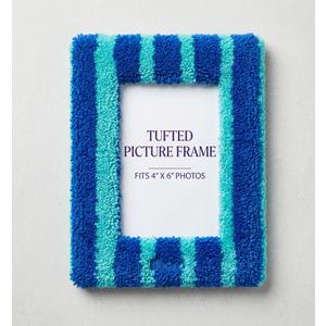 Tufted Picture Frame 4"x6"  Green&Blue