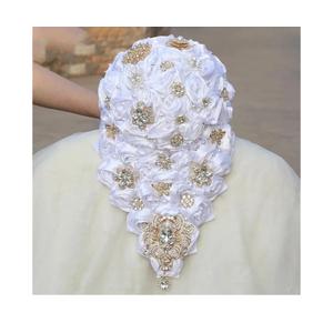 Women's 26X22cm Burgundy Cascading Waterfall Bridal Bouquet with Crystals and Artificial Satin Roses for Wedding Ceremony