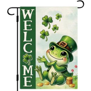 DLZDN St Patricks Day Frog Garden Flag Shamrocks Clovers Flag 1218 Inch Double Side Vertical Burlap Farmhouse Yard Sign Spring Holiday Outdoor Decoration