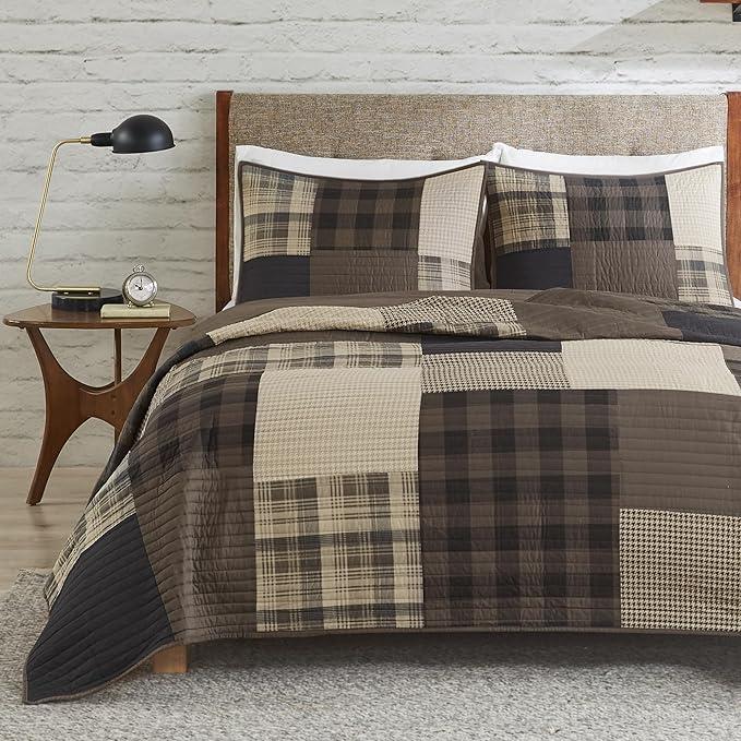 Woolrich Quilt Set Queen, Southwestern Aztec Bedding, Reversible Lightweight Bedspread, Oversized Rustic Cabin Quilt Set, Western Farmhouse Bedding with Matching Shams, Black