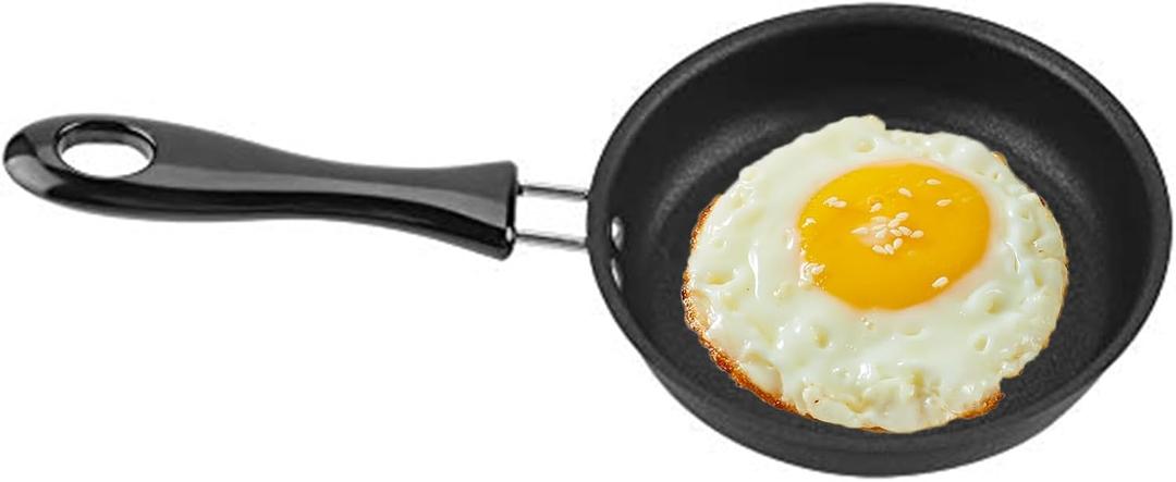 Mini Omelet Pan Portable, Pure Iron Dupont Coating Portable One Egg Frying Pan, Small Frying Pan Designed with Handle Heat Resistant Non Stick Pot, Portable Pan for Stove Gas Induction Hob