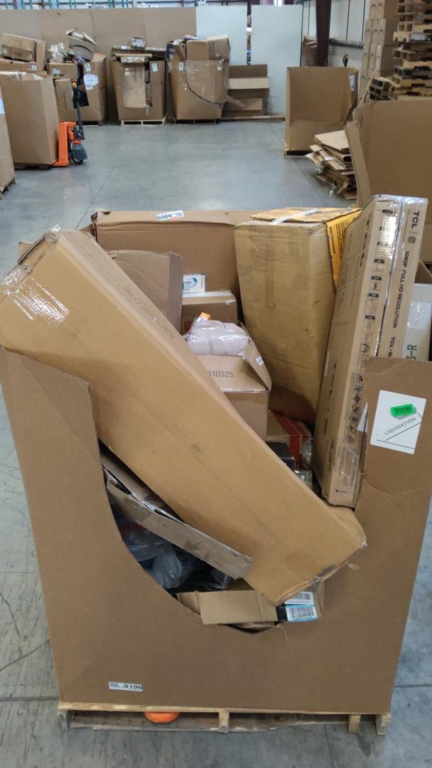 Pallet of Salvage Items