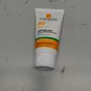 La Roche-Posay Anthelios Clear Skin Sunscreen Dry Touch SPF 60, Oil Free Sunscreen For Face, Oil Absorbing, Broad Spectrum SPF + Antioxidants, Non-Greasy, Oxybenzone Free, Travel Size (1.7 Fl Oz (Pack of 1))