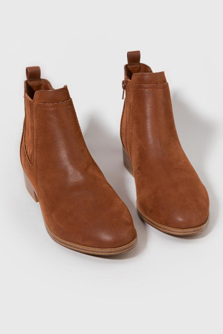 MIA Girl Noreen Cognac, Size 6.5