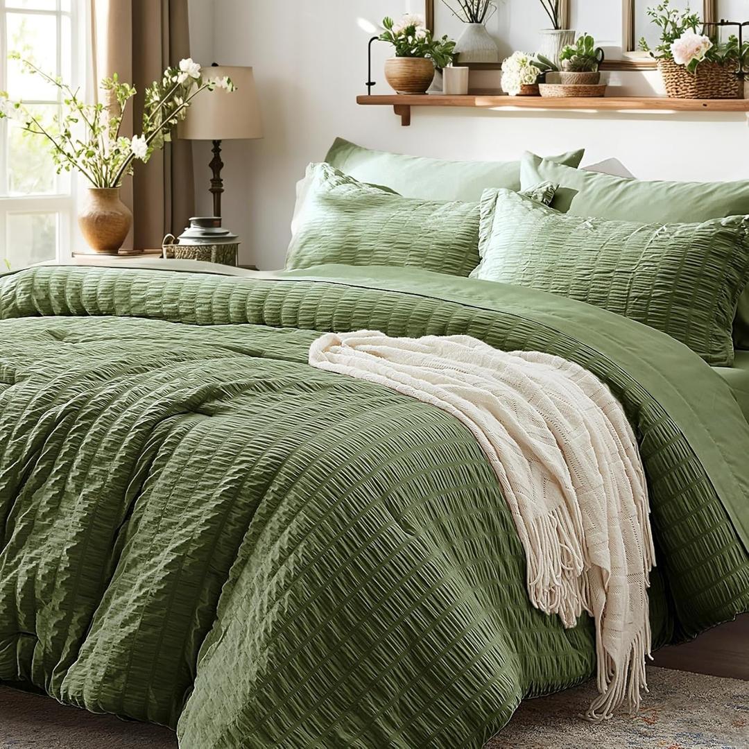 Zzlpp King Size Comforter Set 7 Pieces, Olive Green Seersucker Bed in a Bag with Sheets, All Season Bedding Sets with 1 Comforter, 2 Pillow Shams, 2 Pillowcases, 1 Flat Sheet, 1 Fitted Sheet