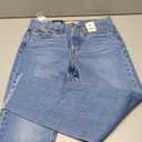 Levi's Women's Premium Wedgie Icon Fit Jeans, 28