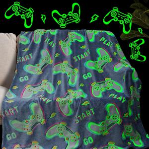obinsm Gamer Toys Gifts for Teen Boys Kids, Glow in The Dark Gaming Blanket, Game Room Decor for 8-12 Year Old Boys, Birthday for Son Boyfriend (Size 40" x 50"(100 x 130 cm), Fluorescent Game 02)