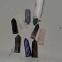Junkin 9 Sets Healing Crystal Wand, Amethyst Rose Quartz Clear Quartz Tiger Eye Obsidian Fluorite Labradorite Lapis Lazuli for Meditation Crystal Therapy Reiki Supplies(Mixed Color,2-2.4 Inch)