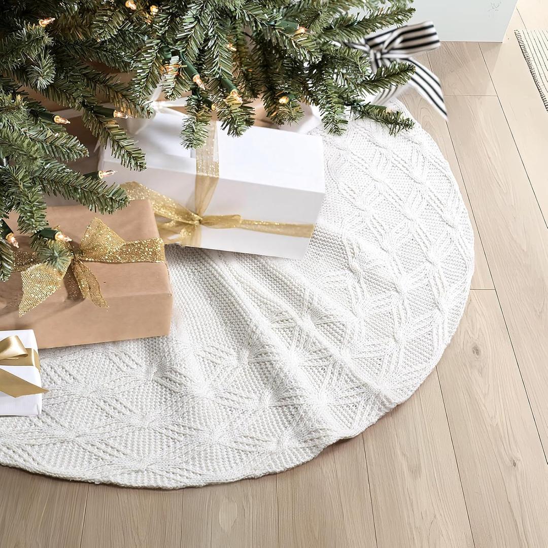 GMOEGEFT 24 Inches Knitted Christmas Tree Skirt, Vintage Knit Xmas Tree Skirt, Rustic Christmas Home Decorations, Beige Xmas Tree Holiday Decorations