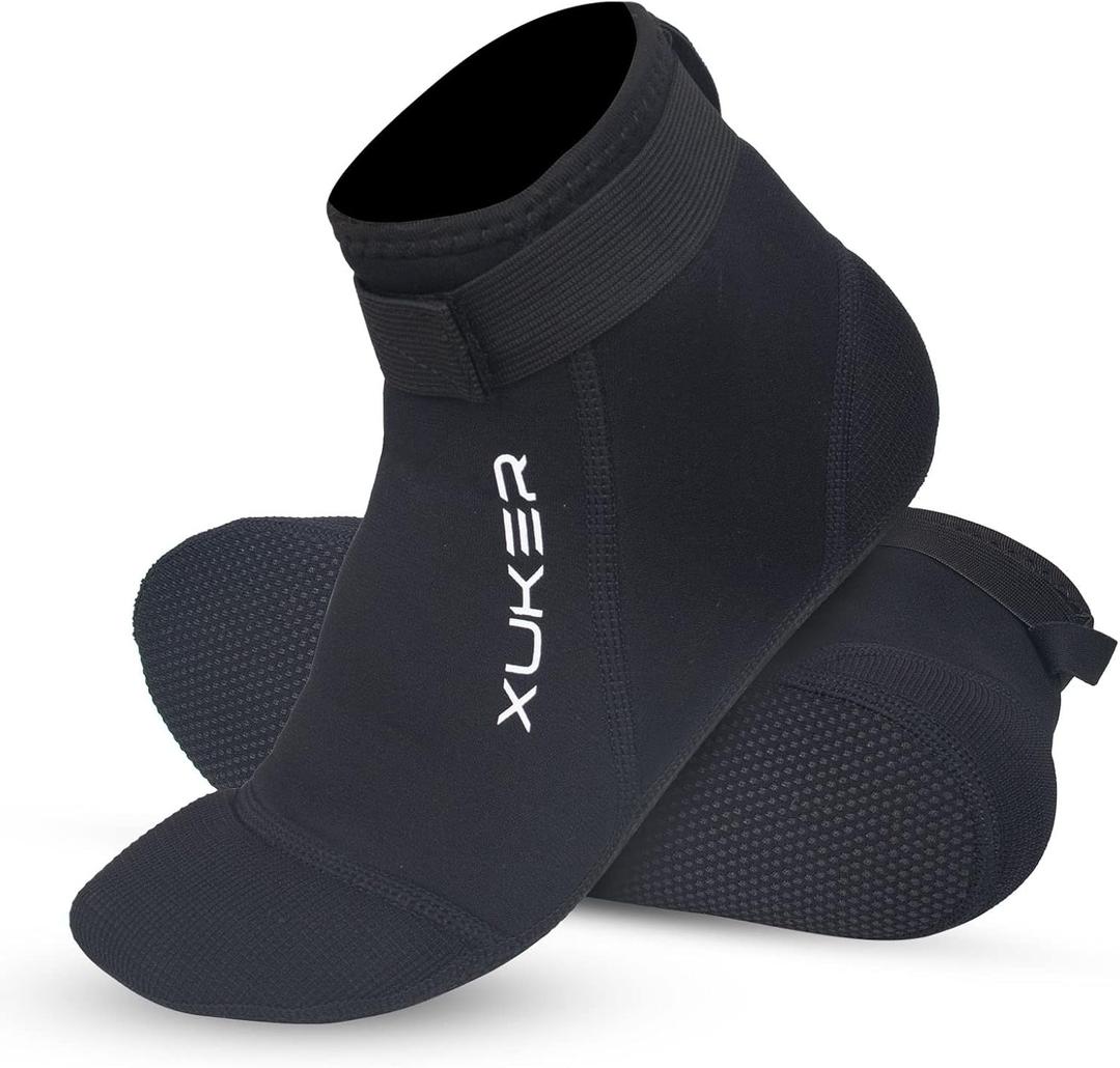 XUKER Neoprene Socks, 3mm Beach Volleyball Sand Soccer Water Wetsuit Socks for Diving Snorkeling Kayaking Paddling (Medium, Black)