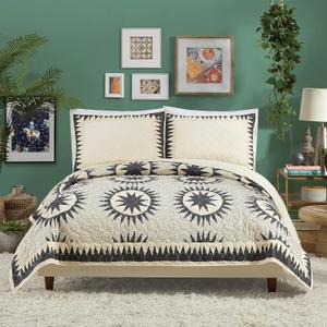 Soleil 3-Piece Quilt Set by Jungalow - Lightweight Coverlet Set, Quilted Bedding Set with Shams, All Seasons, Full Queen Size, Black/Cream