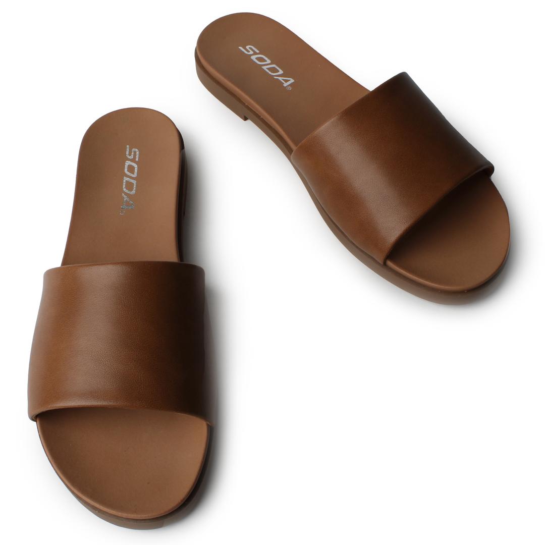 Soda Flat Sandal Women – Brow, Size: 9