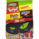 M&M's, Snickers & More Mini and Fun Size Halloween Candy, Assorted Chocolate Candy Variety Pack, 195 Ct Bulk Bag, Expiry: 06/01/26