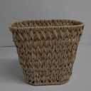 Wicker Trash Can, Plastic Woven Waste Basket with Built-in Handles, Bathroom Garbage Storage Container, Decorative Boho Rubbish Bin for Bedroom, Office, Kitchen, Laundry, Utility Room