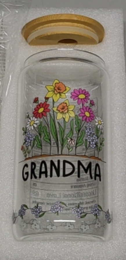 Yipaidel Grandma Rainbow 16oz Glass Tumbler with Bamboo Lid & Straw, Beer Can Shaped Iced Coffee & Drinking, Inspirational Sunshine Gifts for Mom, Wife, Best Friend - Christmas, Birthday Presents