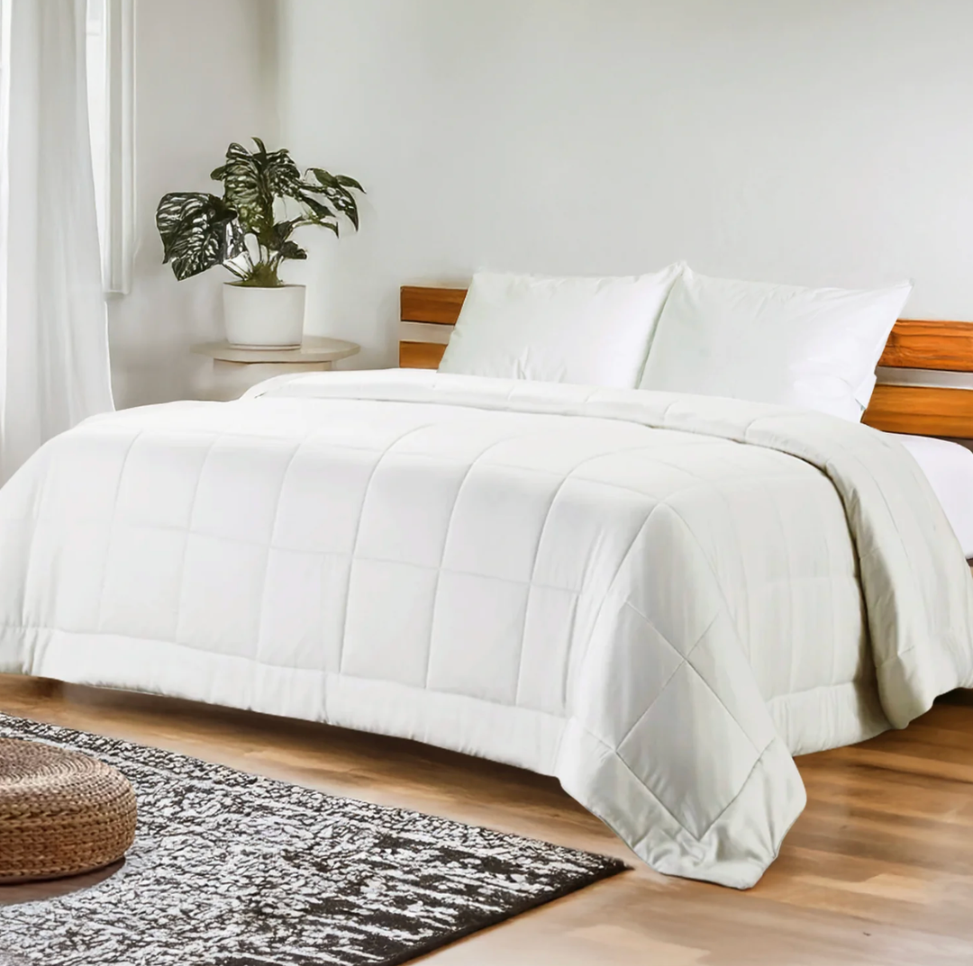 White Comforter Blanket, 
100% Bamboo Comforter