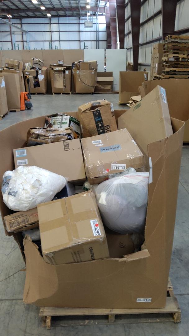 Pallet of Salvage Items