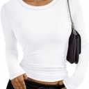 Trendy Queen Womens Long Sleeve T-Shirts Basic Crop Tops 2025 Fall Fashion Outfits Going Out Winter Clothes (Medium, White)