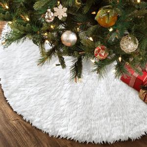 Christmas Tree Skirt 48 inches Faux Fur White Christmas Tree Skirt for Christmas Tree Decorations Winter Holiday Home Christmas Party Ornaments (White)