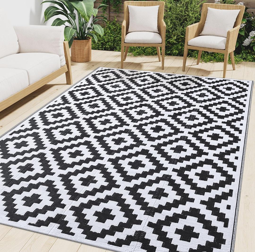 Smiry Waterproof Outdoor Rug 9x12 ft, Reversible Plastic Straw Patio Camping Rugs, Outdoor Indoor RV Mat Carpet for Patio, Outside Entry, Backyard, Deck, Bench, Picnic, Camper, Black & White