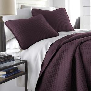 Southshore Fine Living, Inc. Quilts, Queen Size/Full Size Quilt Bedding Set, Stain & Pet Hair Resistant Bedding, Coverlet Queen Size/Full Size Lightweight Bedspread with 2 Pillow Shams, Purple