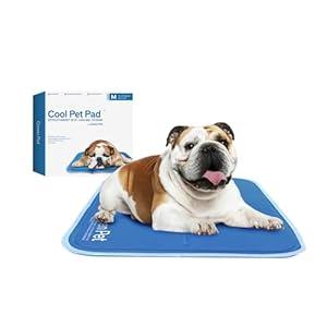 The Green Pet Shop Cool Pet Pad - Medium, Blue - Self-Cooling, Pressure Activated Mat for Dogs & Cats from 21-45 lbs - Non-Toxic Gel, No Water Needed