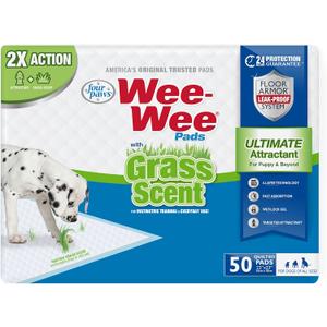 Four Paws Wee-Wee Ultimate Attractant Dog Pee Pads for Instinctive Training, Leak-Proof Floor Protection Dog & Puppy Quilted Potty Training Pads, Grass Scent, 22" x 23" (50 Count) (White)