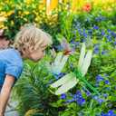 8 Pack Dragonfly Clip, 3D Dragonfly Garden Stakes Decor, Garden Decor with Sticks Plastic Dragonfly Decoy Stakes Decoration Ornaments Accessory for Gardening Patio Yard