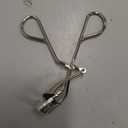 Shu Uemura Iconic Eyelash Curler, Achieve Precise Control and Long-Lasting Curl - Includes Silicone Replacement Pad