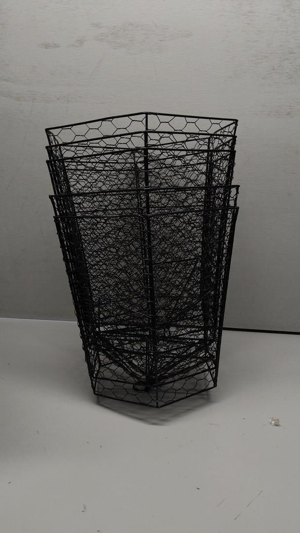 5 Black Baskets With Lids