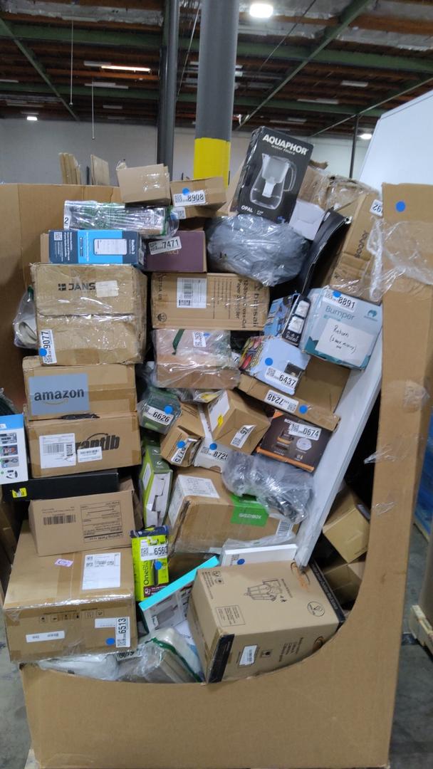Pallet Of Salvage Items