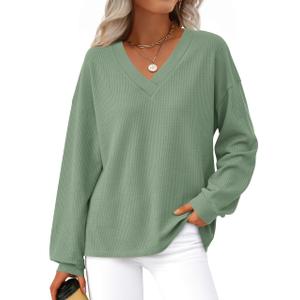 MASCOMODA Womens Tops Casual V Neck Waffle Knit Long Sleeve Shirts Trendy Loose Tunic Pullover Work Blouses Fall Outfits(Green,Medium) (Green, M)