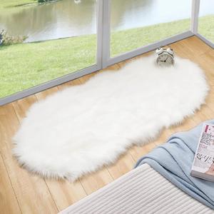 White Faux Sheepskin Fuzzy Fur Rugs for Bedroom Small Machine Washable Fluffy Area Rugs for Living Room 2'x4' Shag Nursery Rug