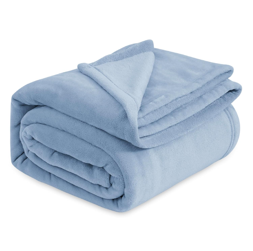 Bedsure Fleece King Size Blankets for Bed Light Blue - Soft Lightweight Plush Cozy Fuzzy Luxury Microfiber, 108x90 inches