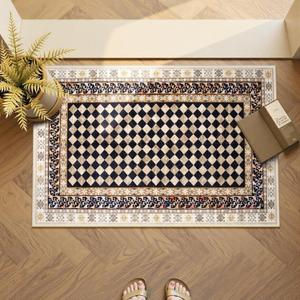 Wonnitar Washable Black Checkered Kitchen Rugs 2x3 Non Slip Door Mat Indoor Entrance, Soft Stain Resistant Brown Kitchen Mats for Floor, Small Throw Rug for Bathroom Entryway Bedroom(Black,2x3)
