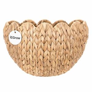 Wicker Wall Basket, Scalloped Wall Basket Natural Water Hyacinth, Hanging Baskets for Organizing and Decor, Woven Storage Baskets for Door Mounted Entryway Flower Mail Plant Nursery