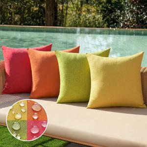 MIULEE Pack of 4 Decorative Outdoor Throw Pillow Covers Linen Waterproof Pillow Covers Summer Farmhouse Cushion Cases for Patio Garden Tent Balcony Couch Sofa 18x18 Inch Red/Green