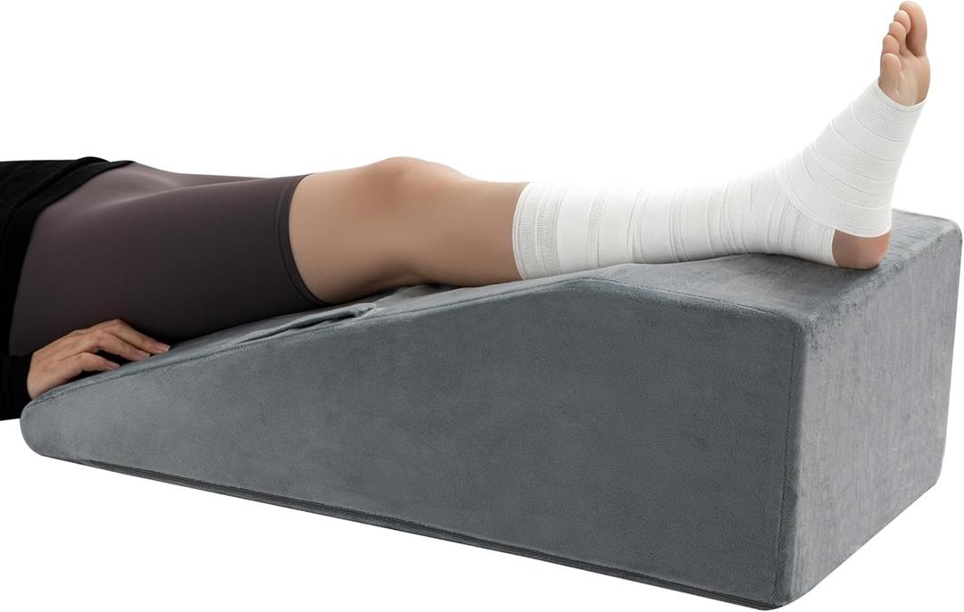 Ganondorf Leg Elevation Pillow for After Surgery, Premium Foam Leg Support Wedge Pillow Relieves Joint Pain After Surgery Ergonomic Curve for Leg Support Promote Blood Circulation Single Leg