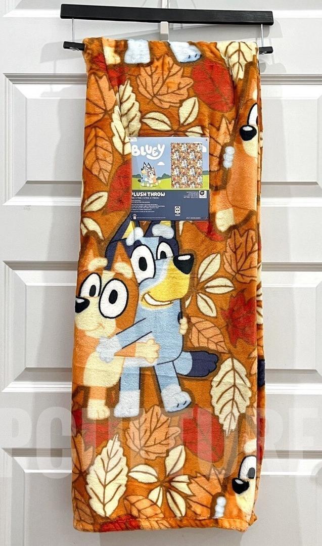 Bluey All Over Hugs Amp Leaves Throw, 50in x 70in