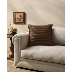 Loloi Amber Lewis Aspyn Brown 22'' x 22'' Cover w/Down Pillow