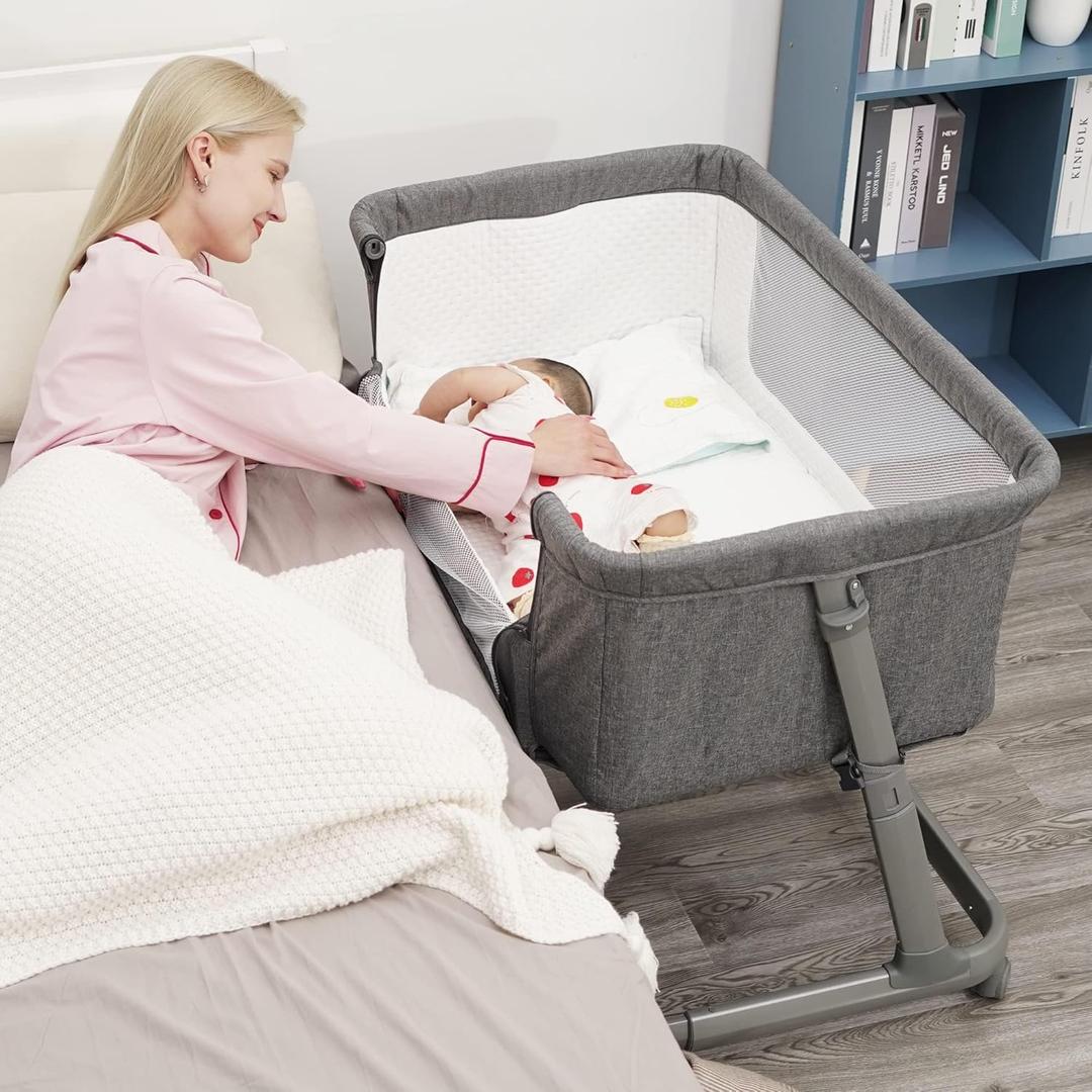 Pamo babe Baby Bassinet Bedside Sleeper for Newborn Bed Crib with Breathable Mesh Sides Co-Sleeping Bedside Crib for Infant Breastfeeding with Height-Adjustable and Wheels, Z-Type Stable Frame (Grey)