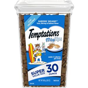 Temptations MixUps Surfer's Delight Flavor Crunchy and Soft Cat Treats, 30 oz. Tub (1.88 Pound (Pack of 1))