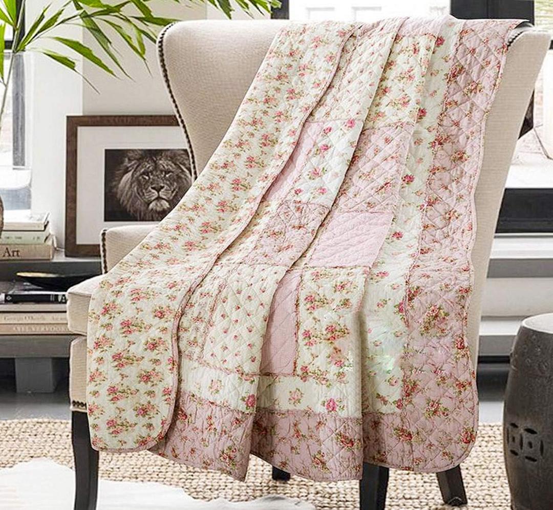 Cozyholy Original 100% Cotton Quilt Twin Size Pink Floral Patchwork Quilted Throw Blanket, Reversible Bedspread Coverlet Vintage Shabby Chic Bedding Quilt for Bed Couch Sofa