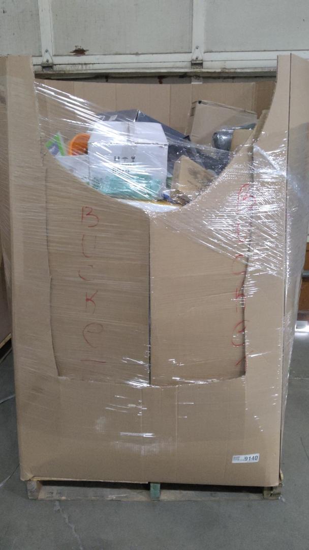Pallet of Salvage Items