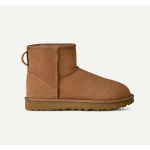 UGG Women's Classic Mini II Boot Size 5
