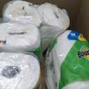 Bounty Select-A-Size Paper Towels, White, 8 Triple Rolls = 24 Regular Roll